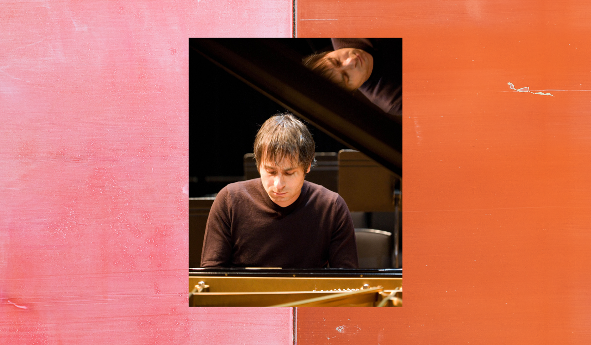Piotr Anderszewski at piano. Credit: Robert Workman