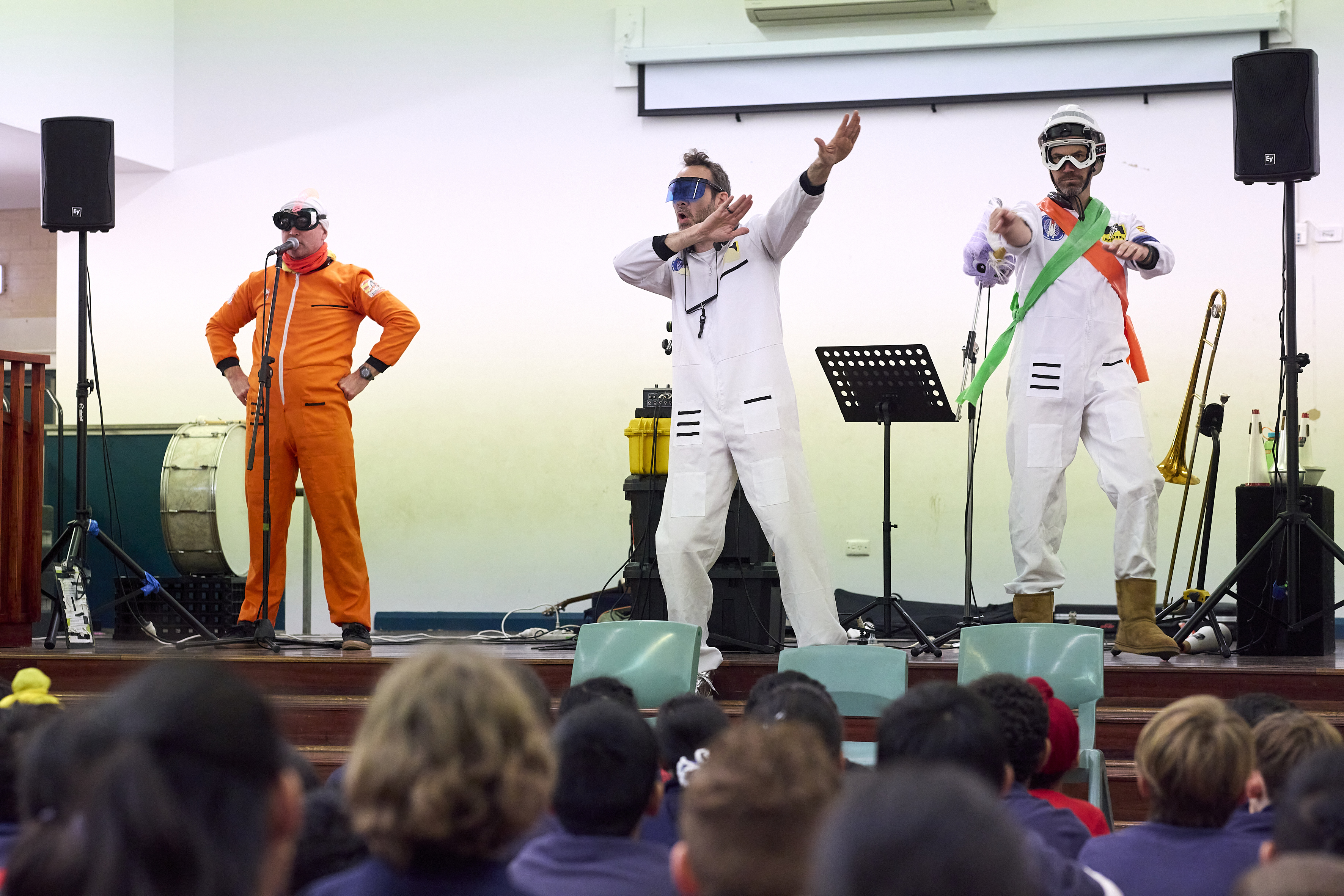 Moon Radio Hour perform and Penrith Public School. Photo credit: Keith Saunders